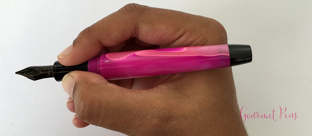 Review Monteverde Intima Neon Pink Fountain Pen - Stub @GouletPens (13)