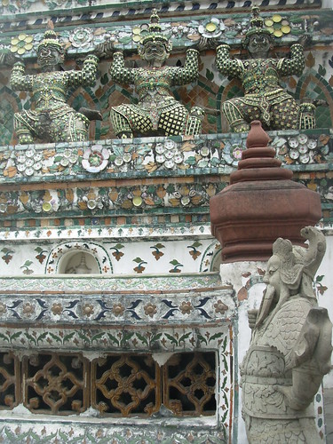 Bangkok 07-Wat Arun (8)