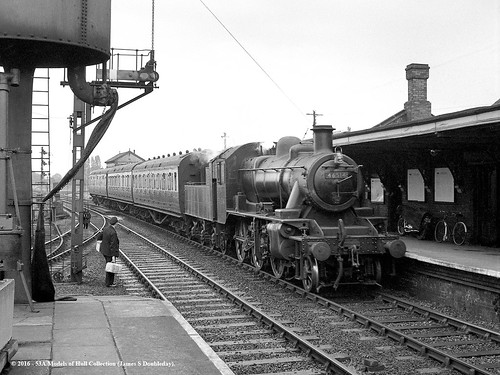 railroad train shropshire railway steam locomotive passenger whitchurch 260 lms britishrailways ivatt 2mt 46514