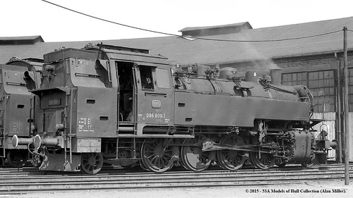 railroad train germany deutschland bavaria eisenbahn railway zug db steam locomotive hof dampflok deutschebundesbahn 282t bahnbetriebswerk br86 class086 0868091