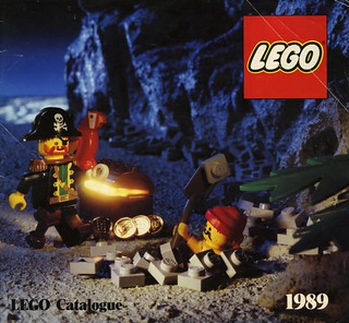 Pirate Theme Sets - LEGO 6251 Pirate Minifigures Vintage 1989 Five