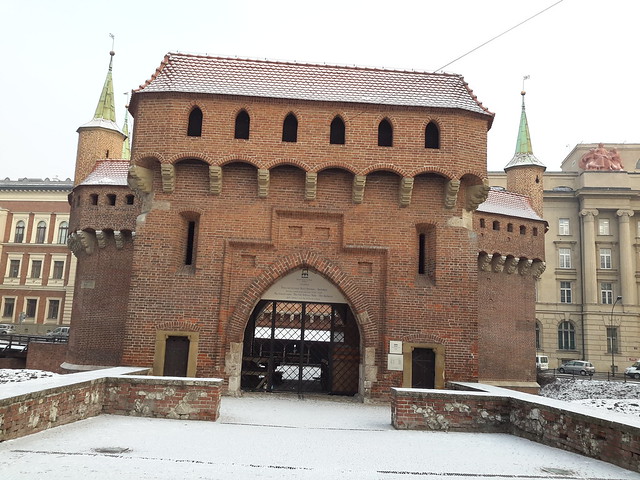 4 días en Varsovia y Cracovia,  con temperaturas bajo cero - Blogs de Polonia - Visita por Cracovia, Fábrica de Schindler y vuelta a Varsovia (3)