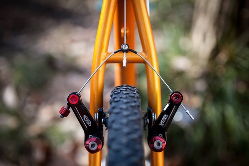 Tomii Cycles / Tomii Cable Hanger