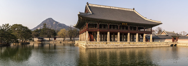 Seoul palace pano S-3 copy