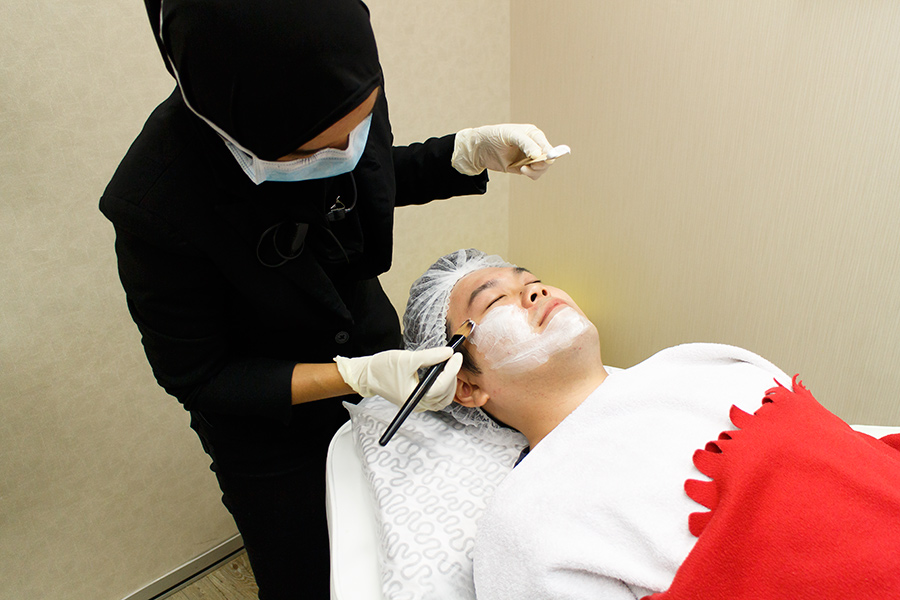 Premier Clinic TTDI Fractional Laser Treatment for Acne Scar