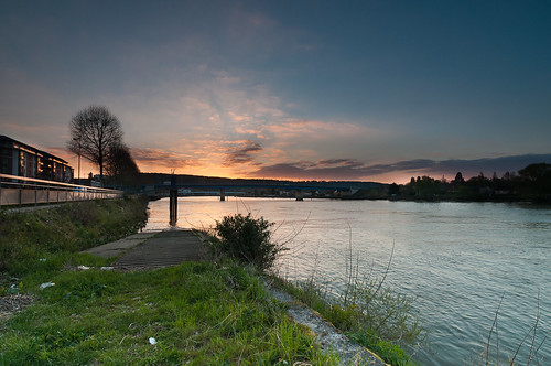 sunset seine river ciel normandie goldenhour coucherdesoleil fleuve gnd elbeuf z121m heuredorée elbeufsurseine filtregnd06
