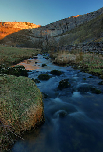 park uk morning trees winter light shadow england english sunrise canon landscape countryside scenery rocks stream view britain pavement cove yorkshire united great scenic first sigma kingdom national limestone british flowing february nationaltrust dales malham 450d