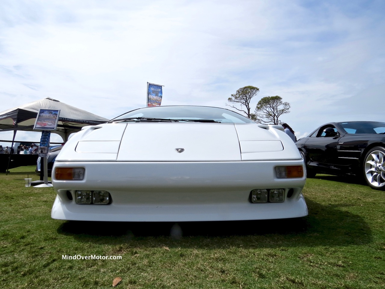 1991 Lamborghini Diablo Front