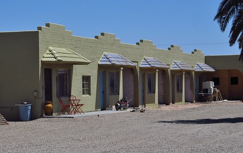 arizona building architecture motel roadtrip us60 harcuvar amberhillsmotel fadingamerica