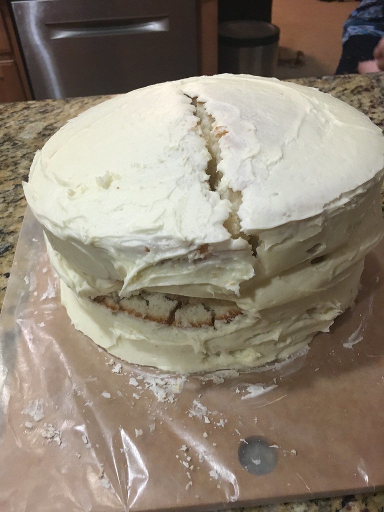 Cracked Cake