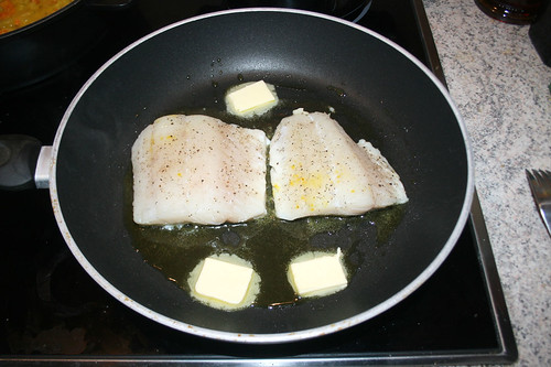 48 - Butter in Pfanne geben / Add butter in pan