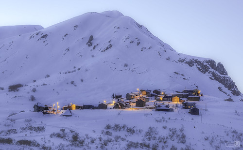 nevada pueblo asturias paisaje invierno montaña somiedo airelibre laperal joseq