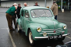 Renault 4CV - Photo of Châtelaudren