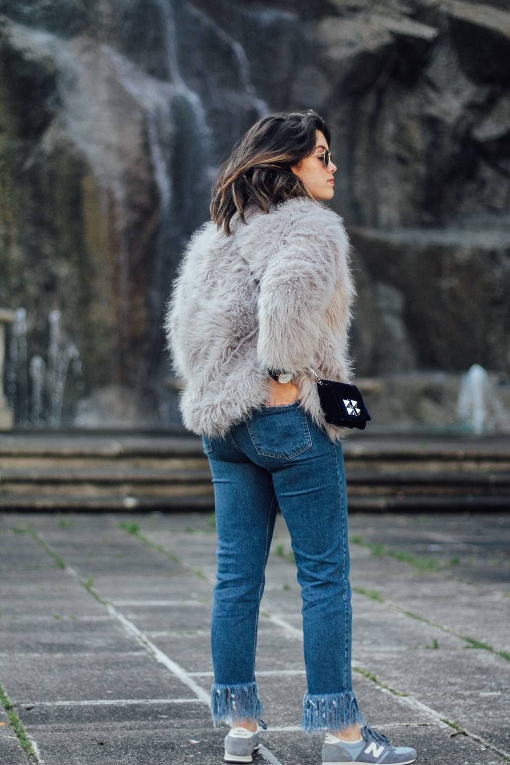 how_to_wear_fray_jeans_trends