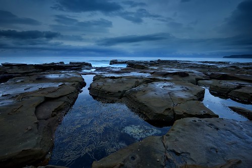 ocean seascape rocks waves australia newsouthwales aus merewether ndfilter nikon1635mmf4 nikond750