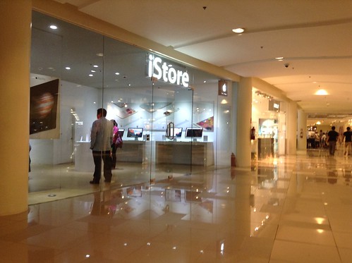 iStore Ayala Center Cebu