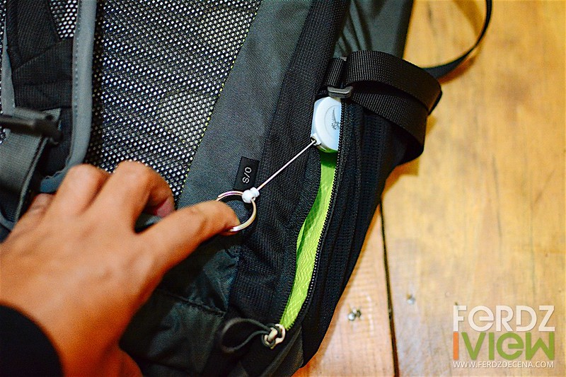 Belt harness pocket with key-clip