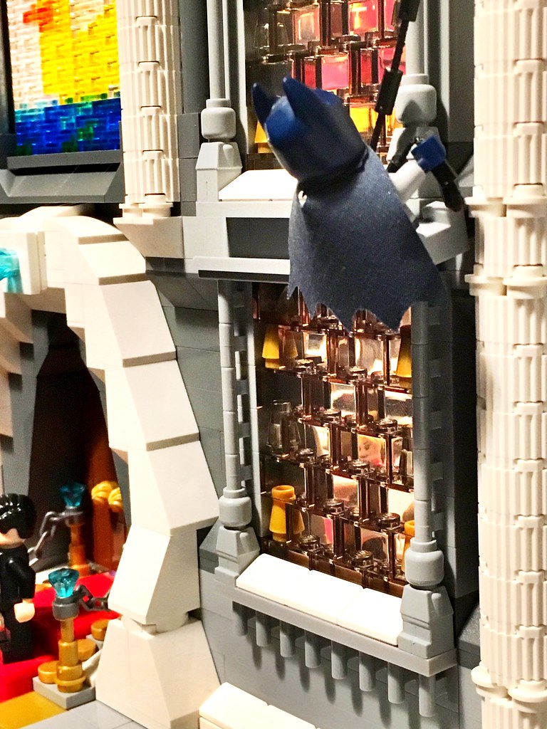 LEGO Iceberg Lounge: Enter the Batman
