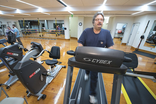 Bill Overstreet works out on the treadmill in the Dena’ina Wellness Center’s activity area. Overstreet is enrolled in the Diabetes Prevention Program.