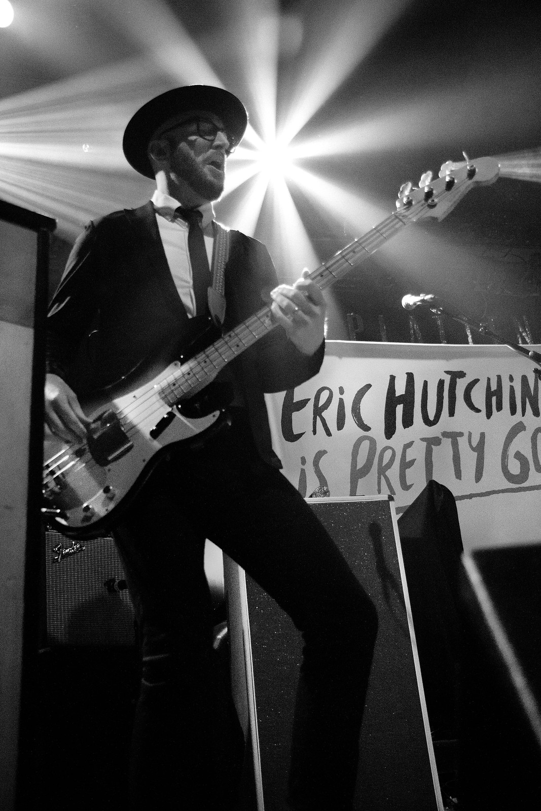Eric Hutchinson 2016 in concert