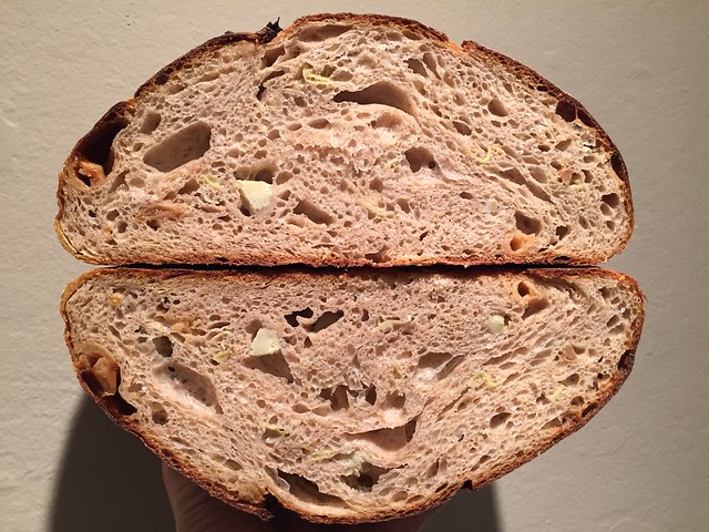 Artichoke Garlic Bread