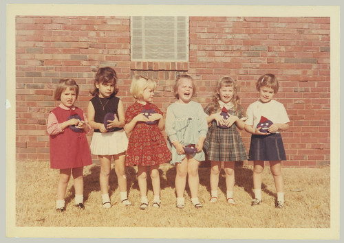 6 little girls