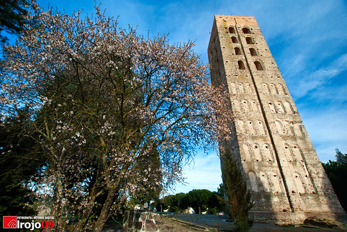 torre segovia coca sannicolas castillayleón románico alrojo09