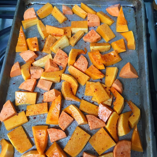 Following Tamar Adler's advice and doing a batch of veg roasting and sautéing. Very satisfying.