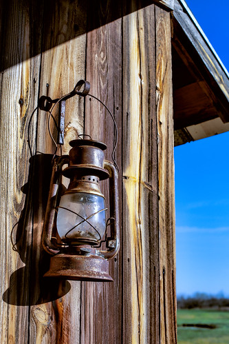 wood old trip travel light sky abandoned contrast canon eos mood texas shadows outdoor antique dramatic atmosphere roadtrip historic springbreak worn weathered aged lantern tones topaz 6d fortgriffin texashistory