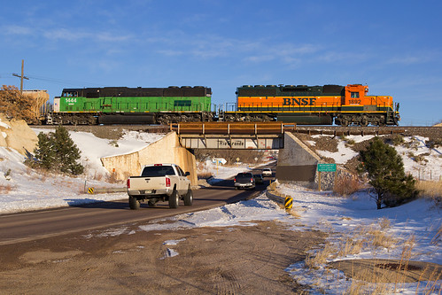 railroad monument train colorado bnsf riogrande emd sd402 sd60m snoot drgw jointline pikespeaklocal bnsf1444 bnsf1892