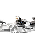 LEGO Star Wars 75098 Ultimate Collector's Series Assault on Hoth 06