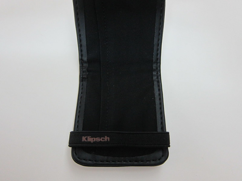 Klipsch Reference X6i - Pouch Open