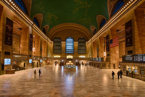 newyork unitedstates us grand central station hdr railway trains public building municipal ticket booth clock holidays