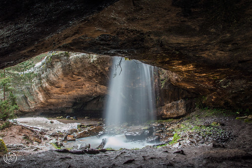 españa agua nikon serena cascada cueva castillayleón d3200 sedas duruelodelasierra