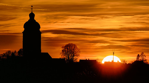 winter sunset red sky panorama sun rot church silhouette clouds germany bayern deutschland bavaria december sonnenuntergang seasons outdoor sony kirche himmel wolken churchtower dezember sonne kirchturm ebersberg a700 wvons