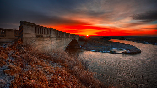 bridge canada nature water sunrise river landscape photography dawn nikon saskatchewan 169 ianmcgregor ianmcgregorphotographycom
