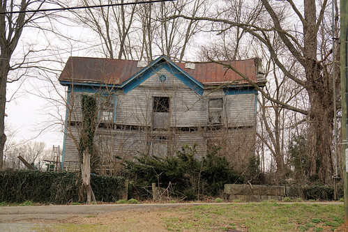 house abandoned