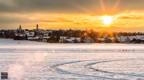 schnee winter sunset sun snow clouds germany deutschland sonnenuntergang wolken sonne oberpfalz weiden weideninderoberpfalz lensflares neunkirchen upperpalatinate weidenidopf weidenopf