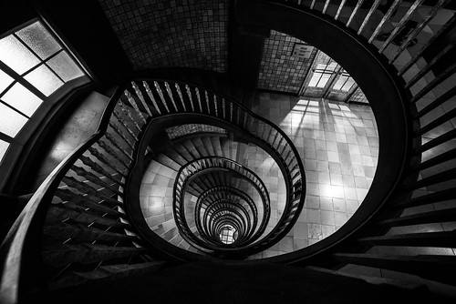 bw lines architecture spiral nikon hamburg staircase d750 railing darkcity 2016 14mm kontorhausviertel samyang messberghof