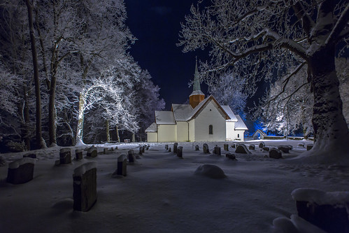 blue winter light sky snow cold color colour fall church water weather oslo norway fog night clouds canon landscape outside eos norge photo foto image cloudy outdoor panoramic norwegian nordic dslr akershus bluelight haslum landskap bilde farger mk3 bærum canonef ef14mmf28lusm carstenpedersen mklll eos5dmk3 cpphotofinish annoyear1190