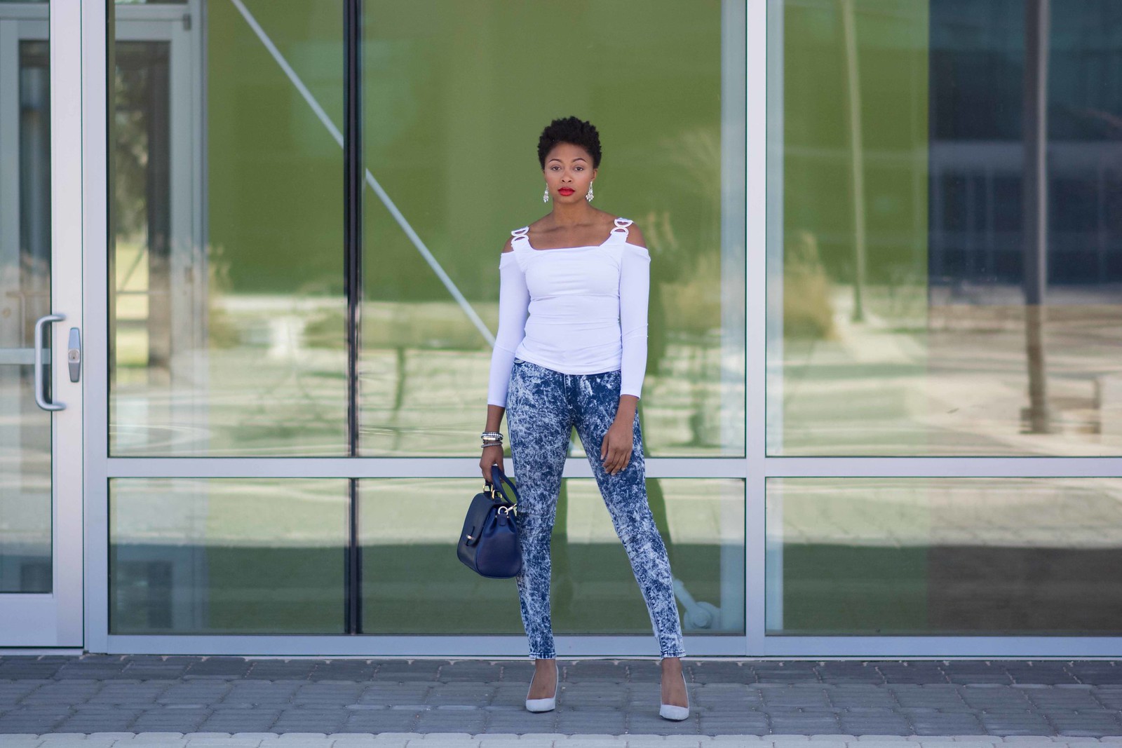 marble wash jeans street style