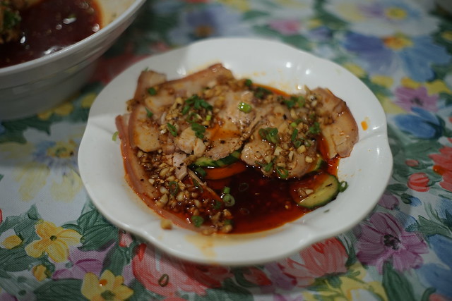 Pork slices with garlic / 良品 at Shek Tong Tsui cooked food centre