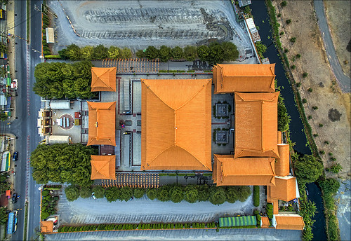 thailand temple chinesenewyear fromabove cny wat aerialphotography birdseyeview birdseye drone nonthaburi watboromrachakanchanapisek