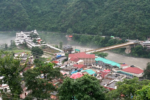 montagne rivière himalaya mandi inde himachalpradesh béas