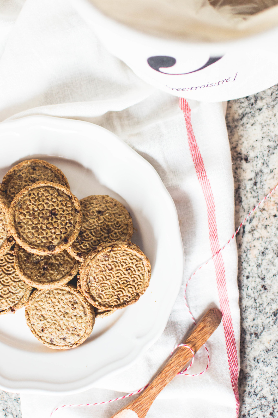 Healthy vegan oat biscuits
