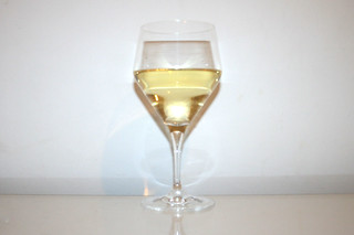 04 - Zutat trockener Weißwein / Ingredient dry white wine
