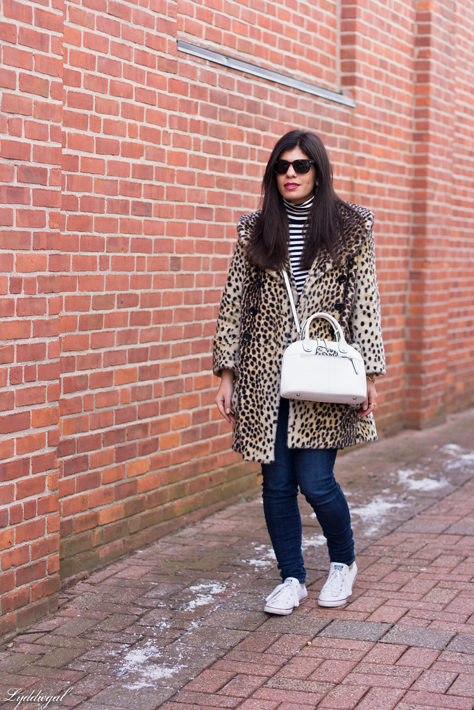 leopard fur coat, striped turtleneck, converse-2.jpg