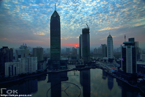 china sunset skyline skyscraper cbd wuhan hubei highview hankou 武漢 摩天大樓 天際線 西北湖 中央商務區 摩天漢 噴泉公園 民生銀行 高樓迷