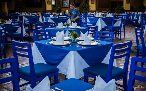 blue sunglasses mexico restaurant cafe chairs drinking seats napkins dining cropped tablecloth seating vignetting cutlery morelos 2016 tepotzlan bluechairs pueblomágico tedmcgrath pueblosmagicos tedsphotos magictownsofmexico tedsphotosmexico
