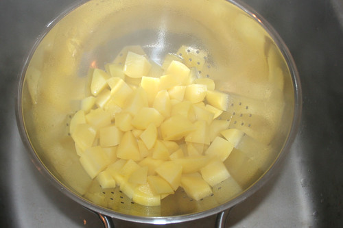 26 - Kartoffeln abtropfen lassen / Drain potatoes